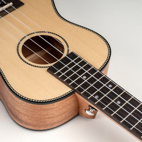 Concert Ukulele Spruce Solid Top
